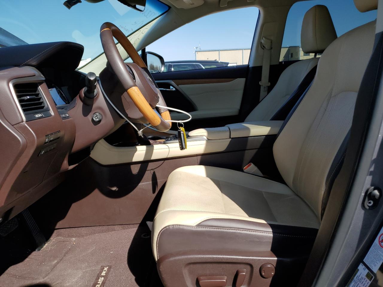 2017 Lexus RX - Image 7