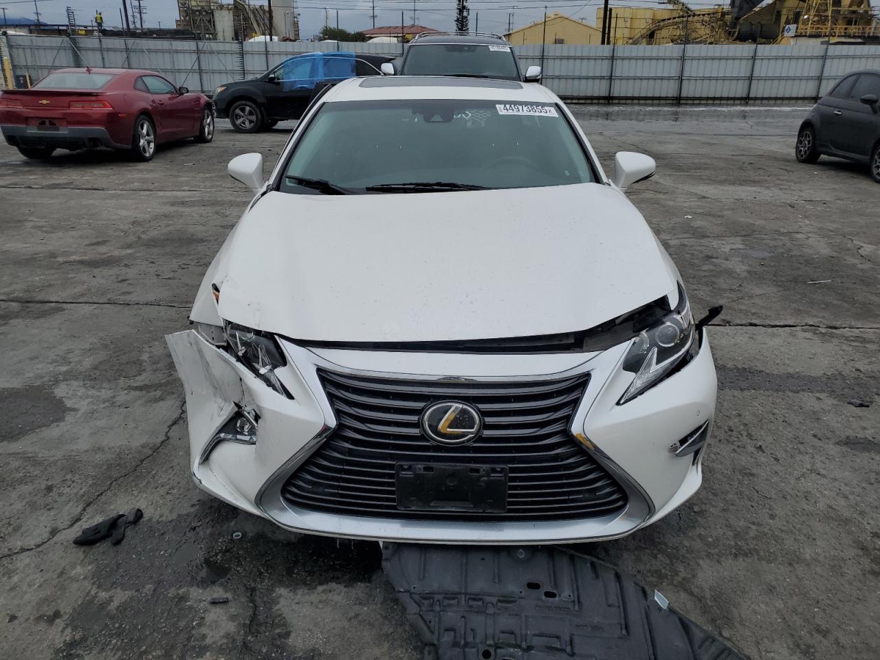 2018 Lexus ES - Image 5