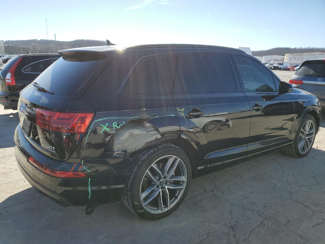 2018 Audi Q7 - Image 3
