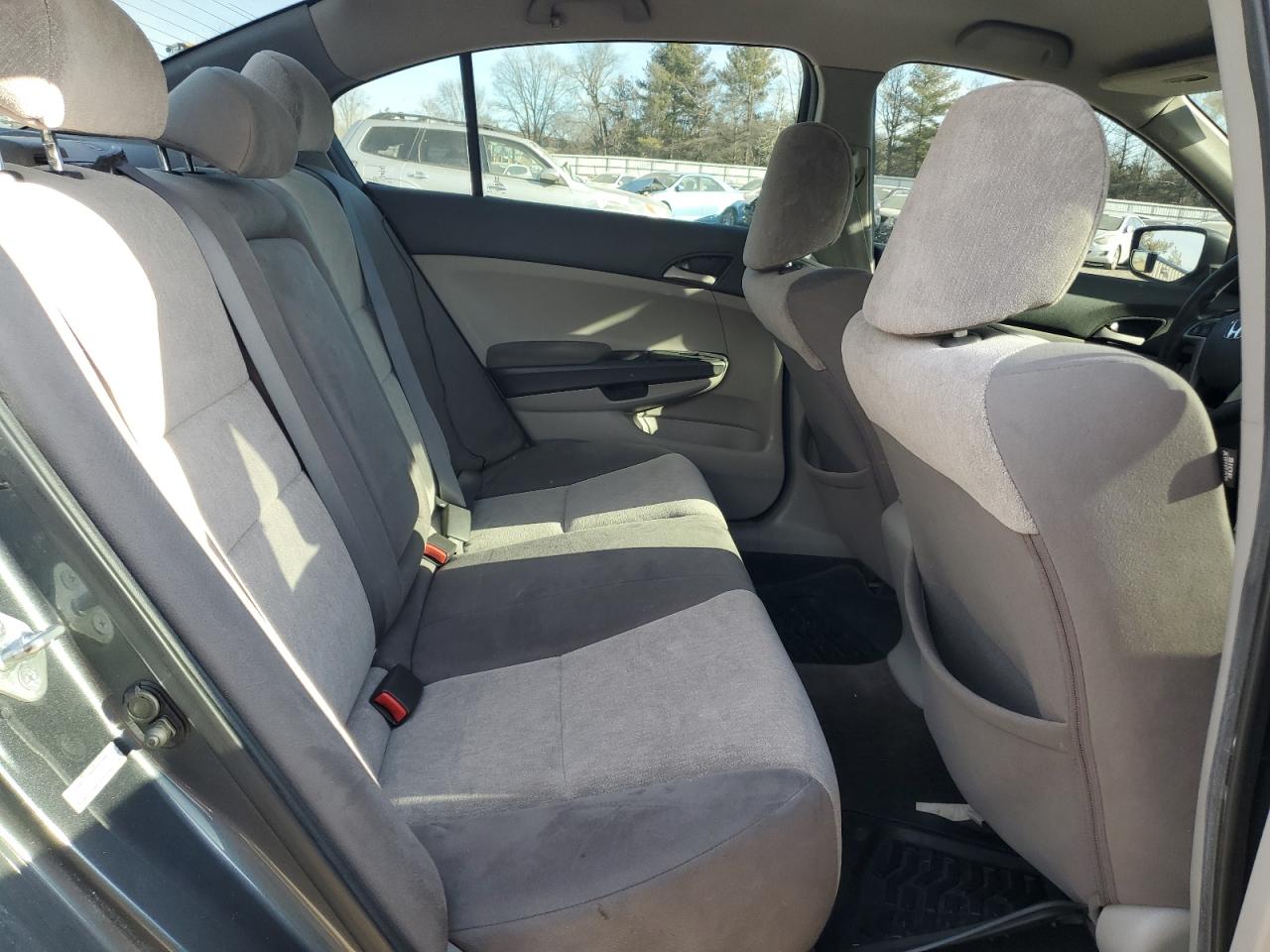 2010 Honda Accord - Image 10