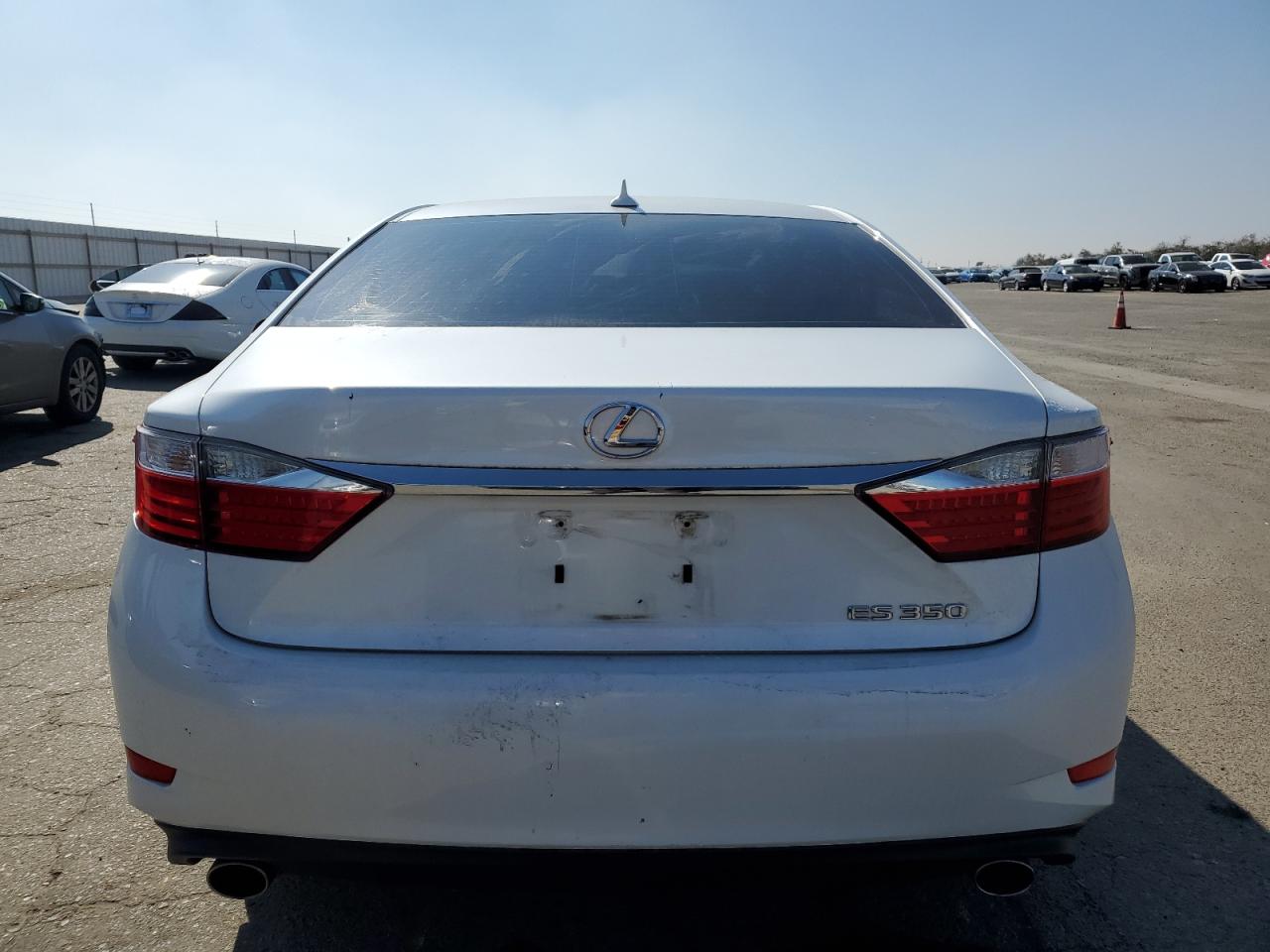 2014 Lexus ES - Image 6