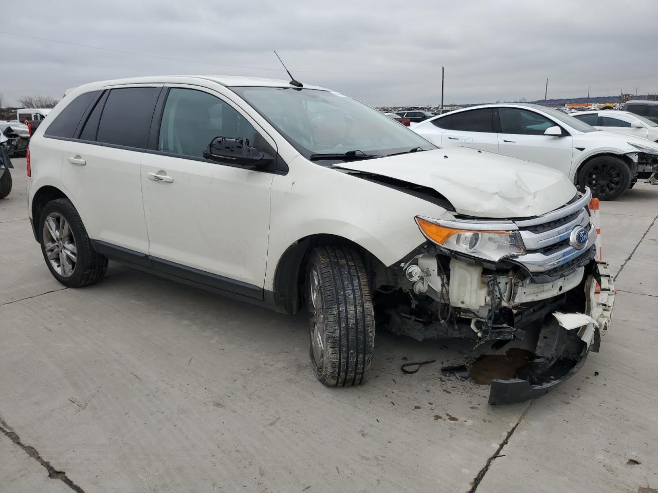 2012 Ford Edge - Image 4