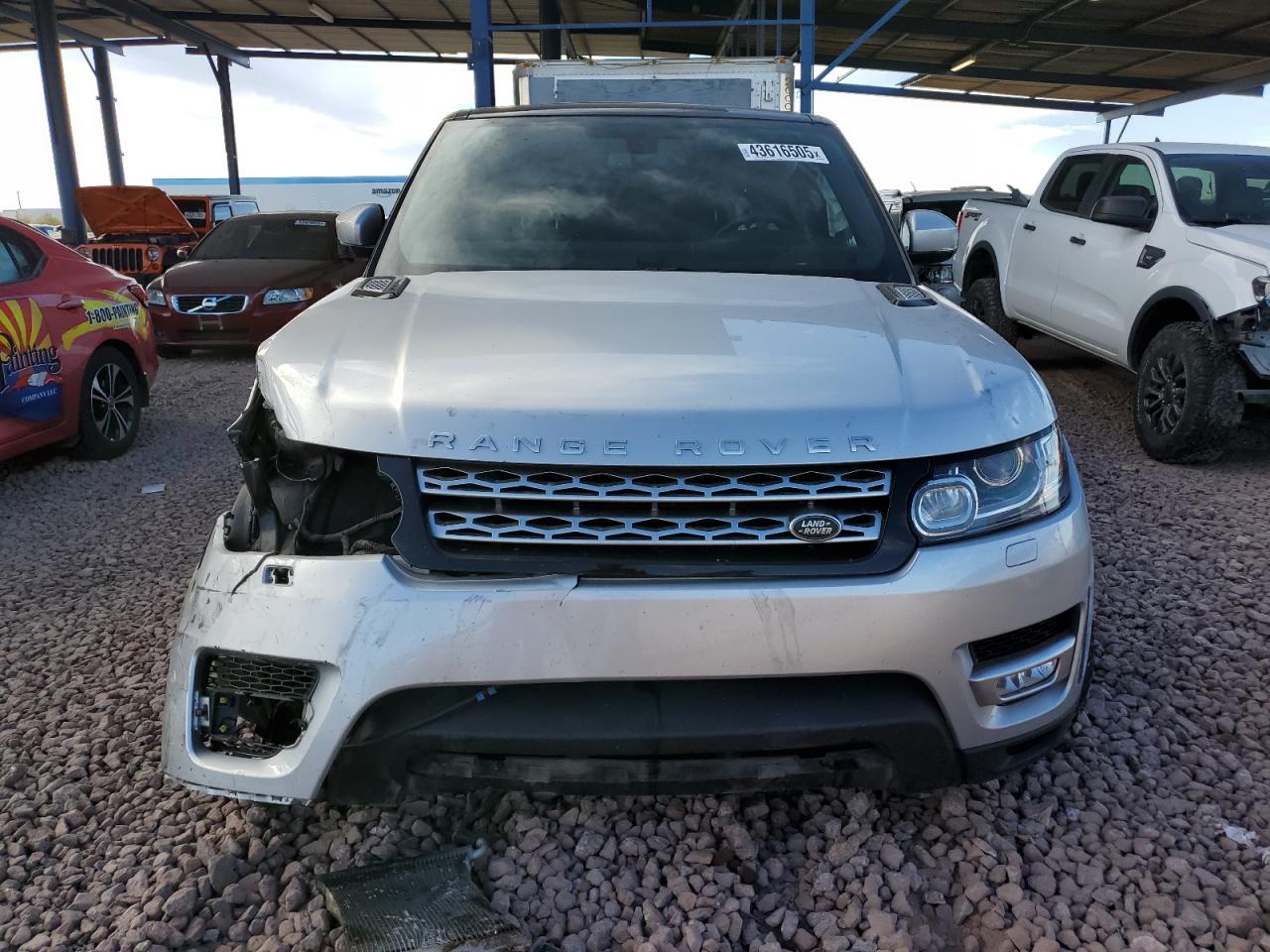 2015 Land Rover Range Rover - Image 5