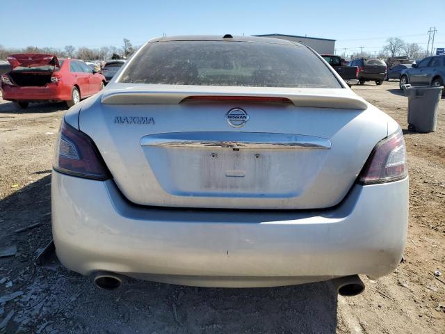 Седани NISSAN MAXIMA 2012 Сріблястий