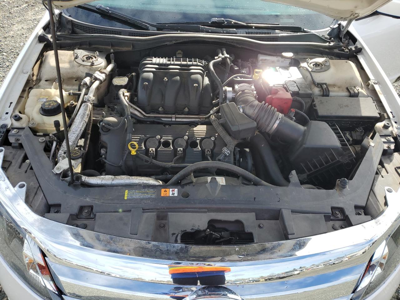 2011 Ford Fusion - Image 12
