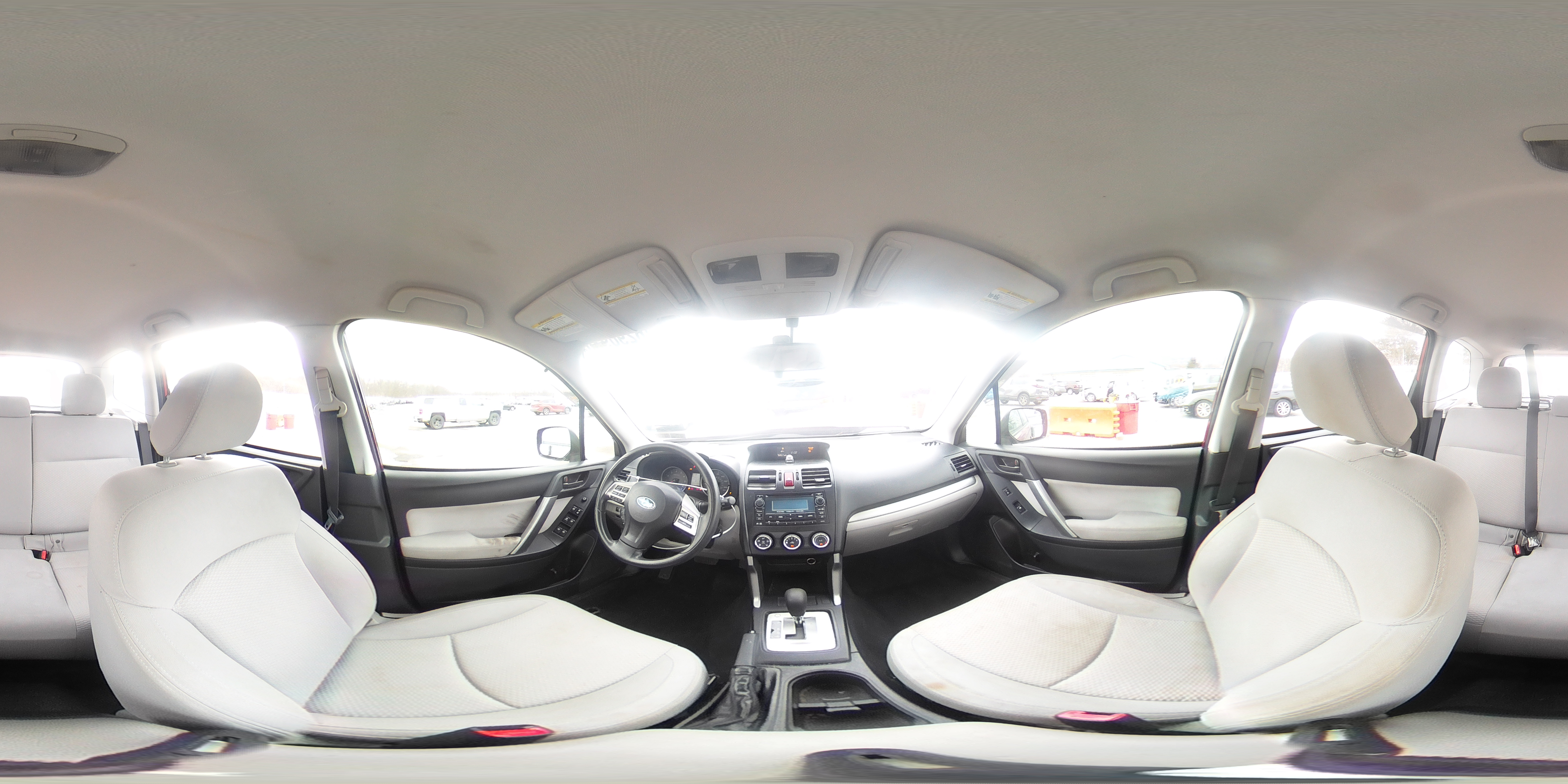 2015 Subaru Forester - Image 13