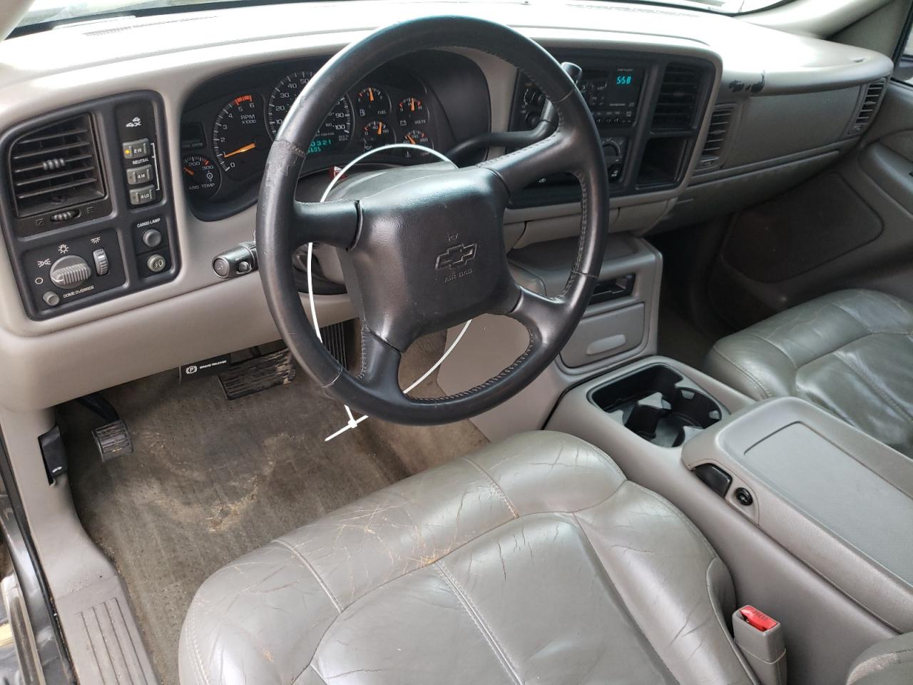 2001 Chevrolet Silverado - Image 8