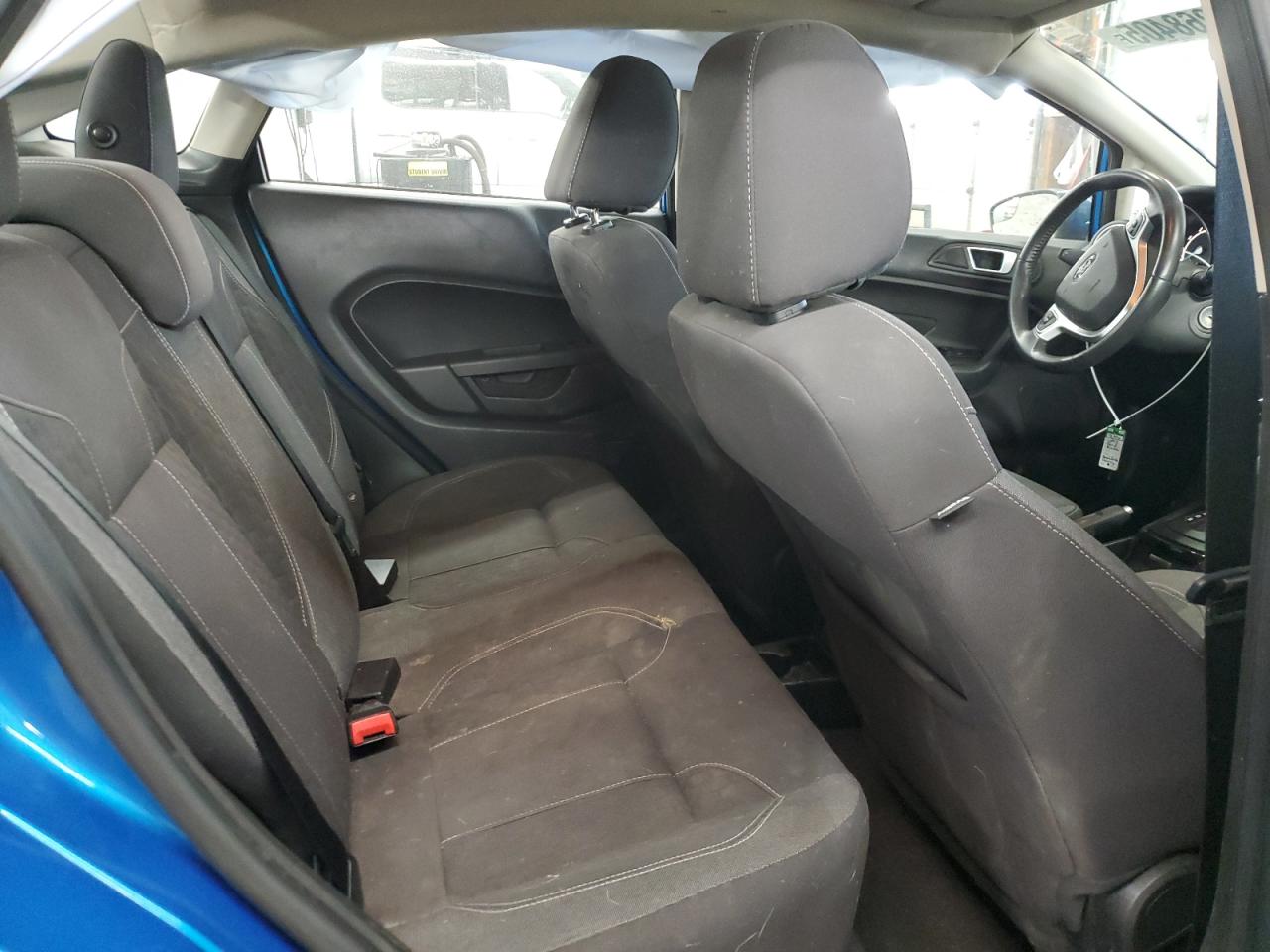 2014 Ford Fiesta - Image 10
