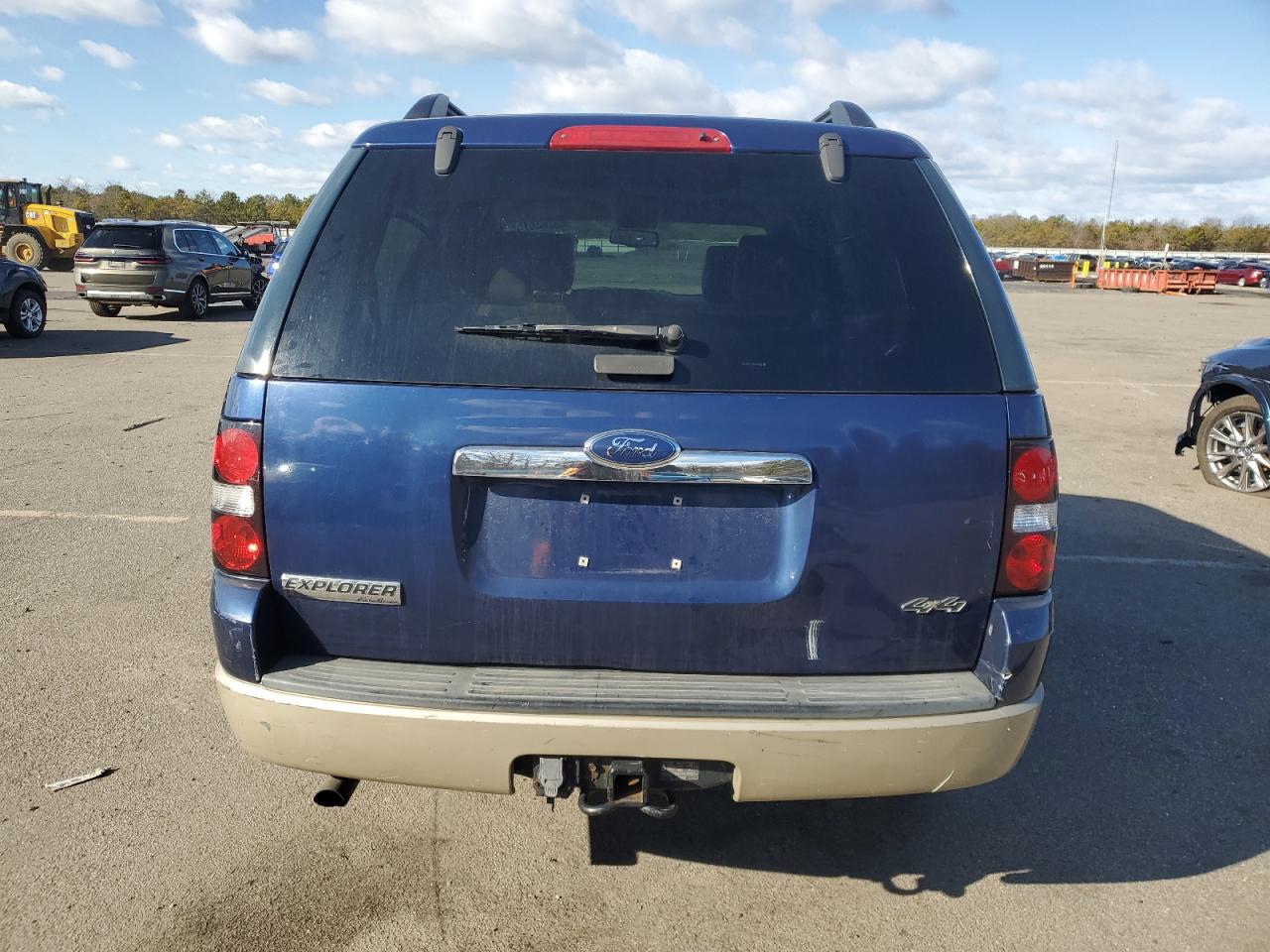 2008 Ford Explorer Eddie Bauer VIN: 1FMEU74E58UA67413 Lot: 65111545