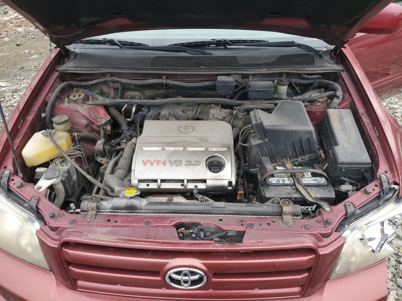 2004 Toyota Highlander - Image 12