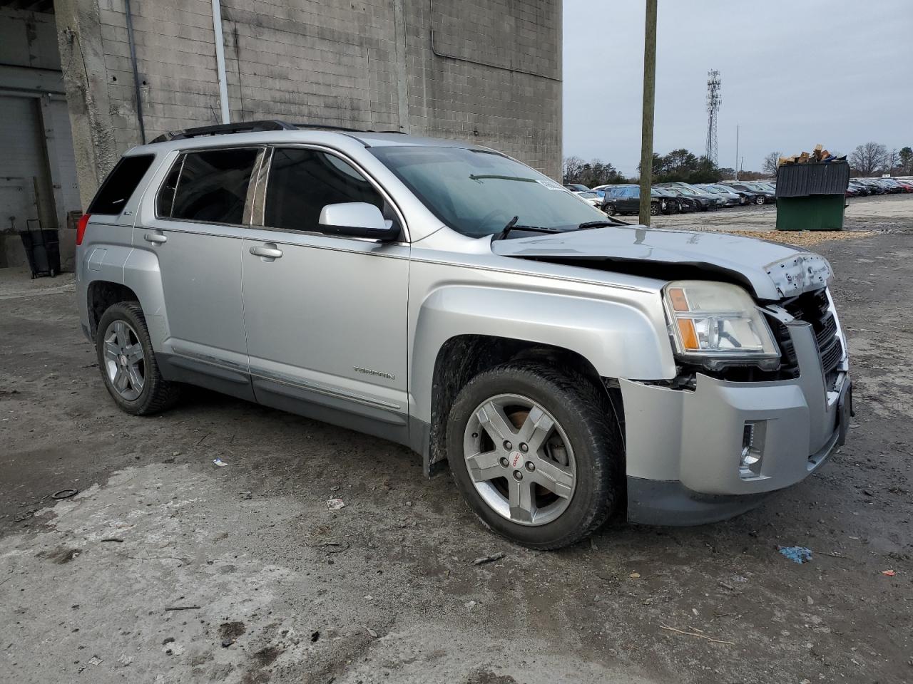 2012 GMC Terrain - Image 4