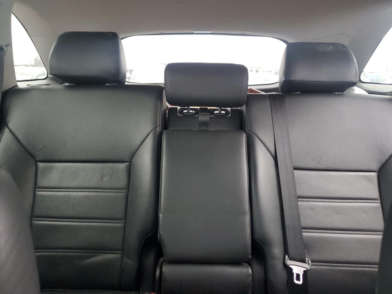 2017 Kia Sorento - Image 10