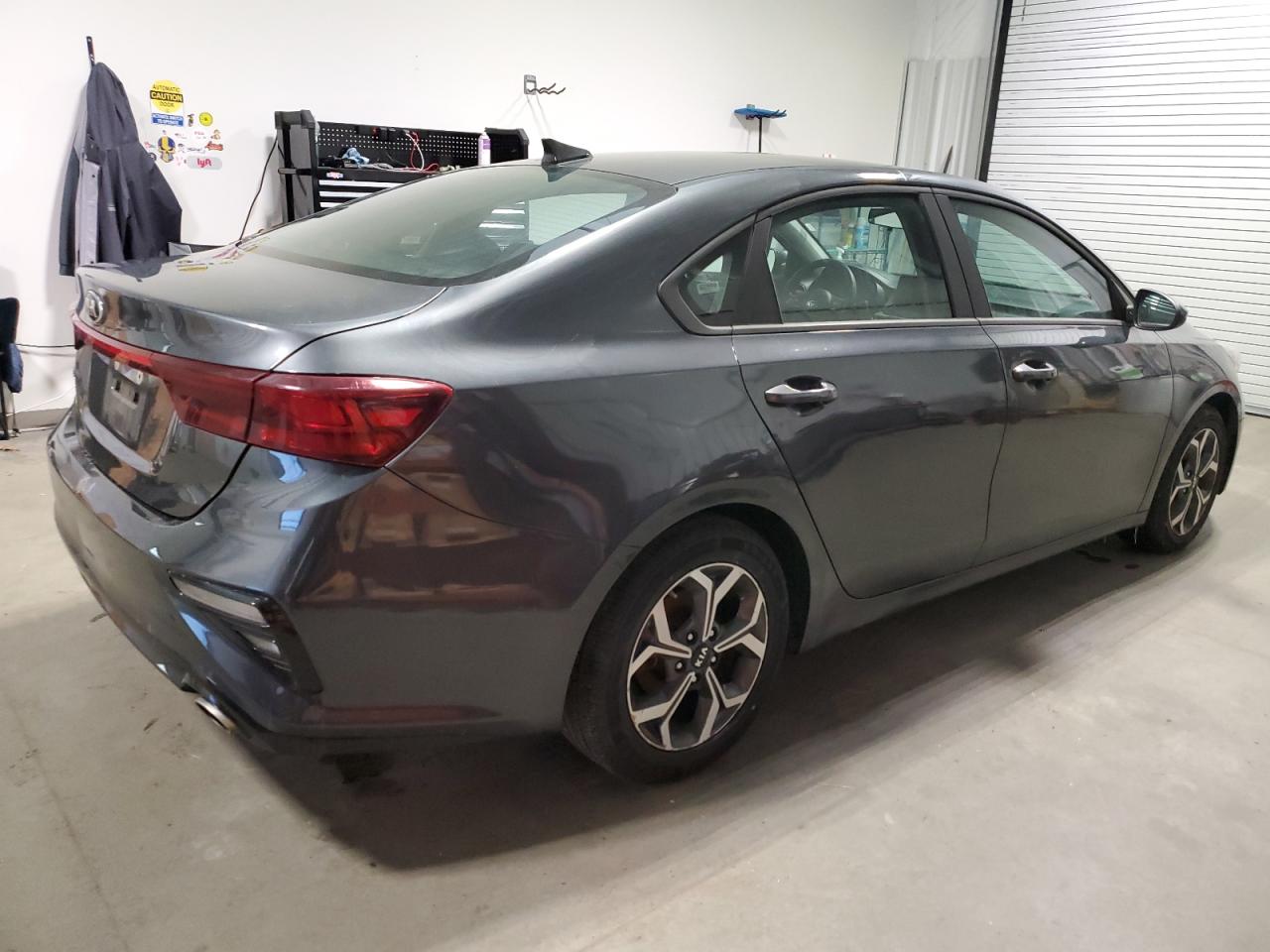 2021 Kia Forte - Image 3
