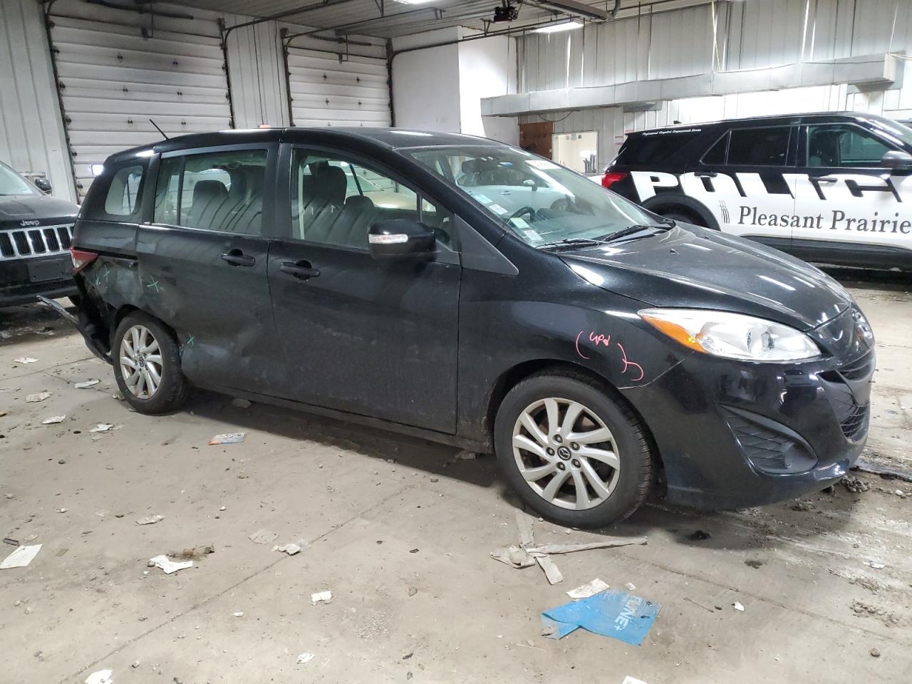 2015 Mazda 5 - Image 4