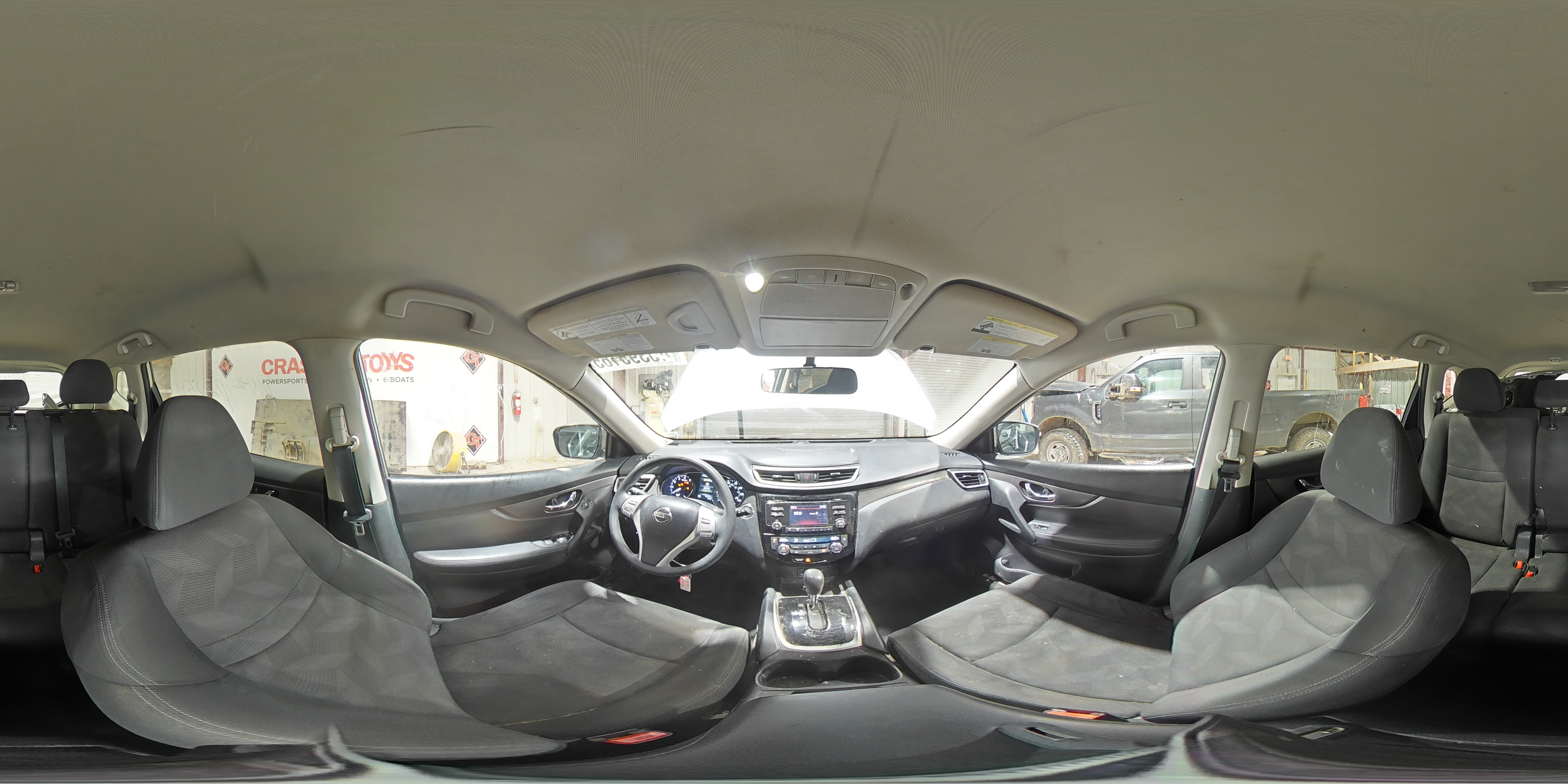 2016 Nissan Rogue - Image 12