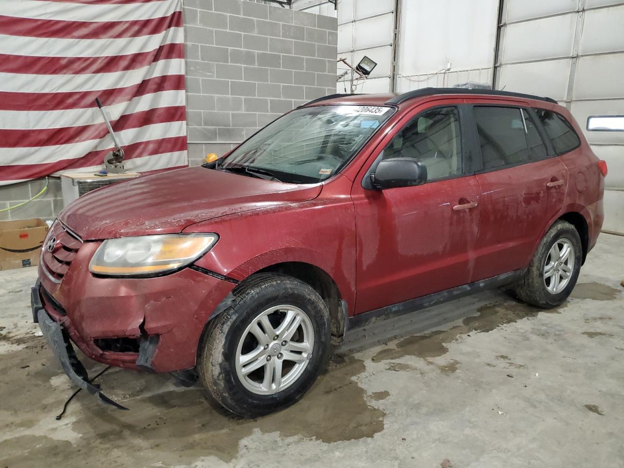 2010 Hyundai Santa Fe - Image 1