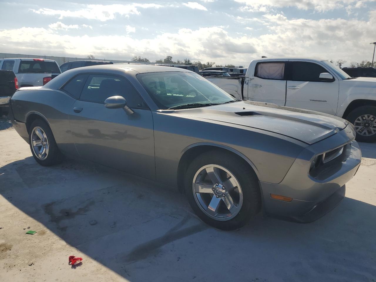2011 Dodge Challenger - Image 4