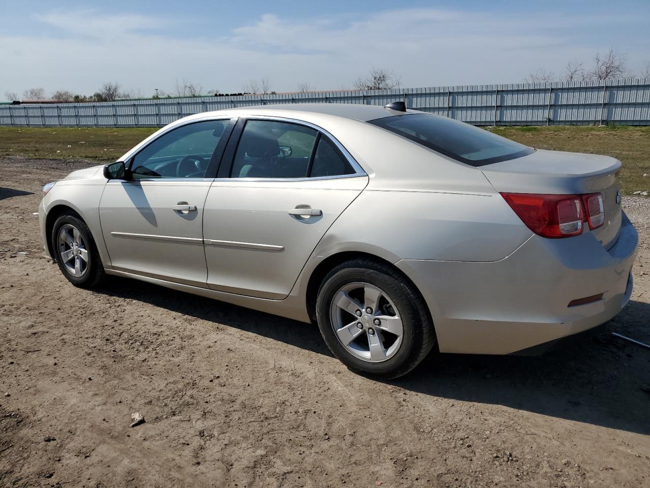 2014 Chevrolet Malibu - Image 2