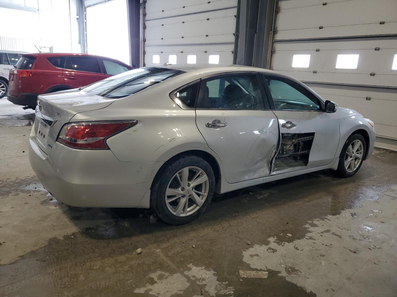 2014 Nissan Altima - Image 3