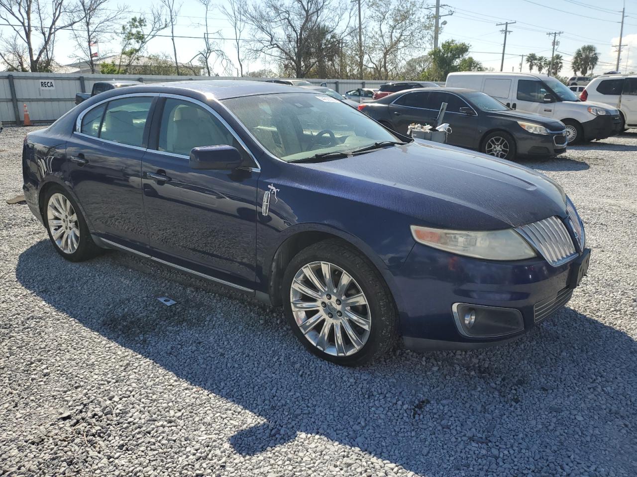 2011 Lincoln MKS - Image 4