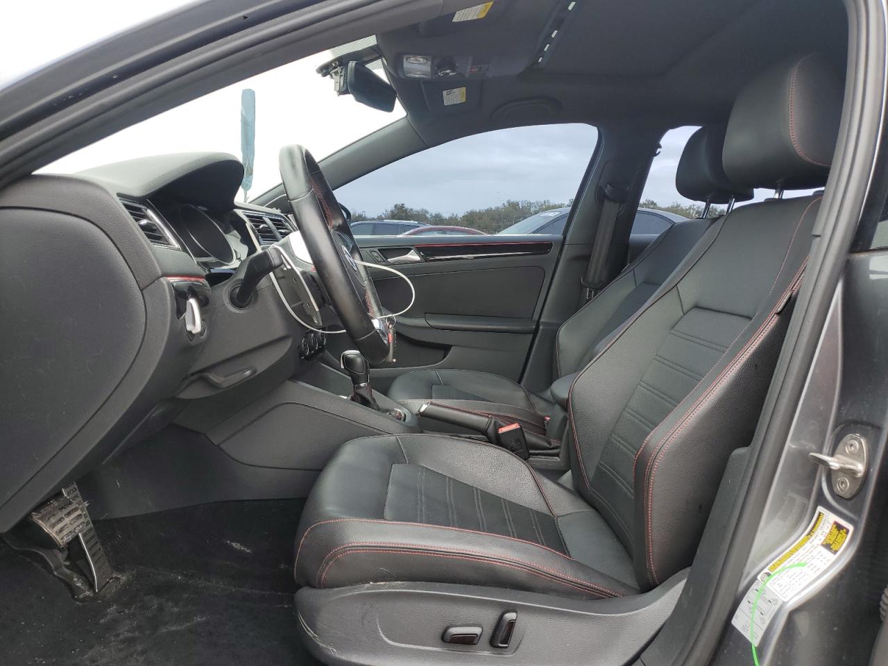 2017 Volkswagen Jetta - Image 7