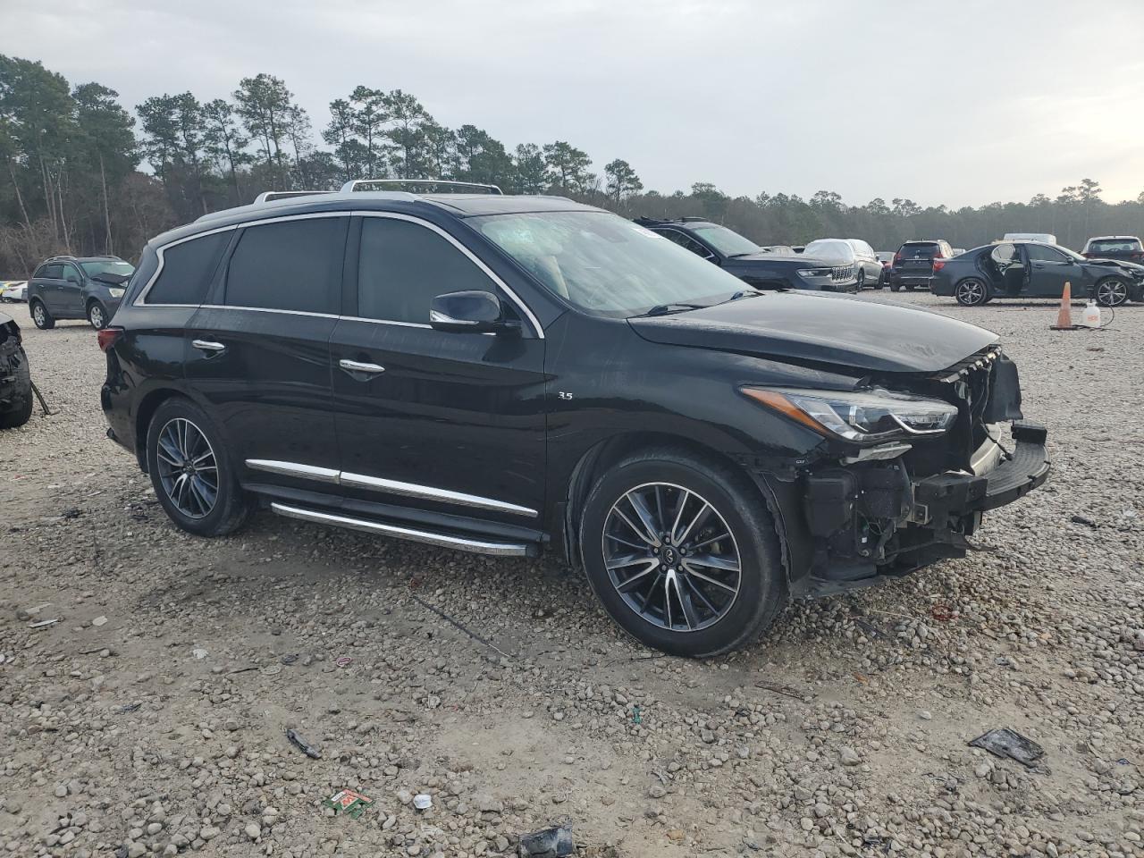 2017 Infiniti QX60 - Image 4