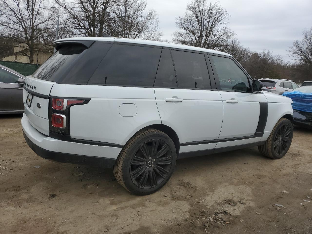 2019 Land Rover Range Rover - Image 3