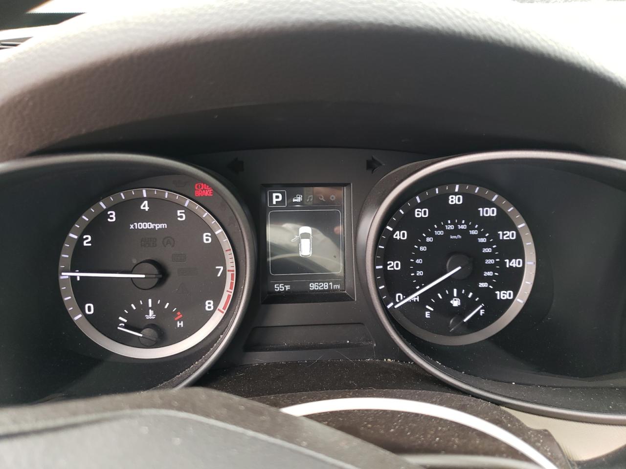 2017 Hyundai Santa Fe - Image 9