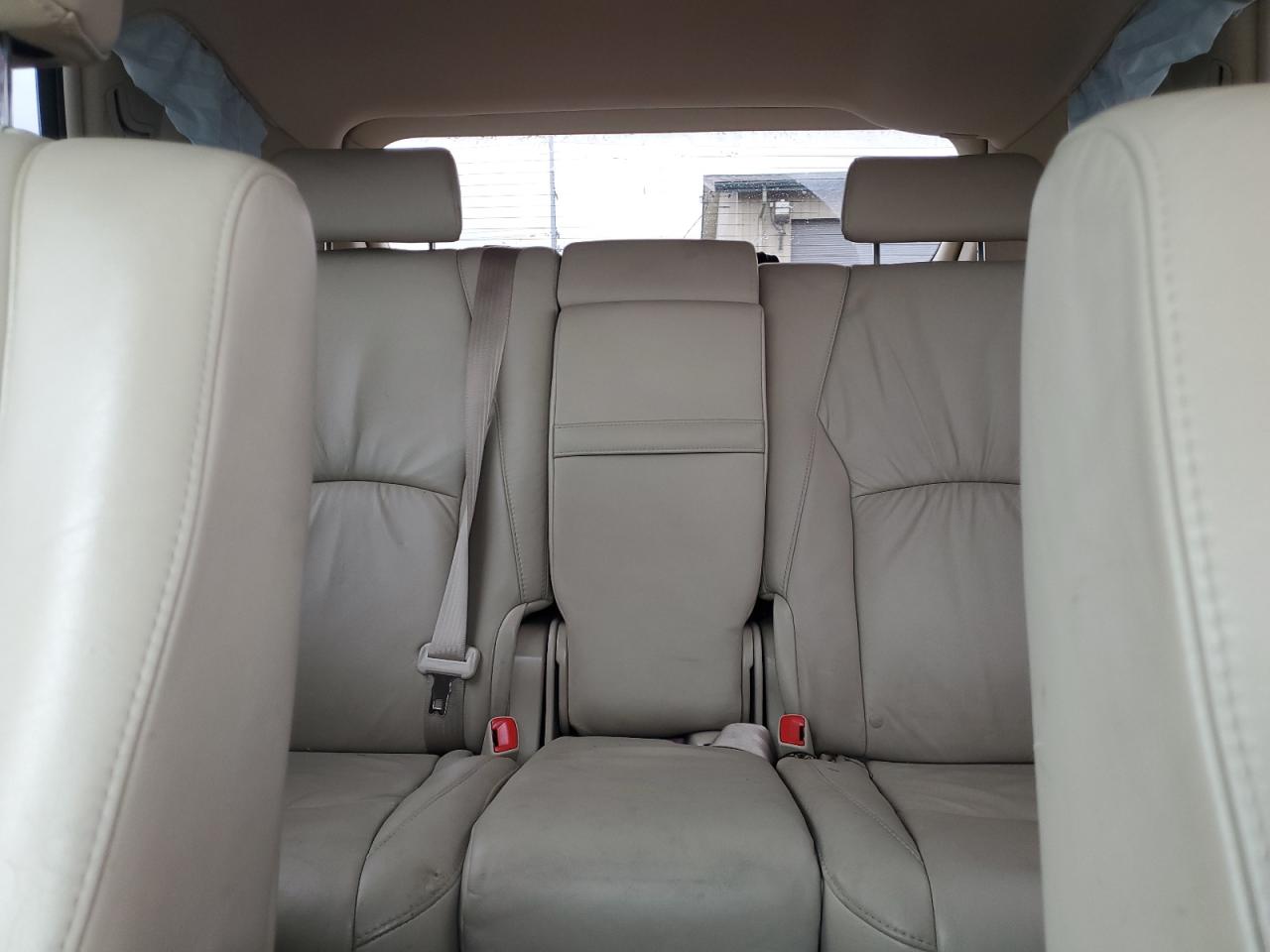 2006 Lexus RX - Image 10