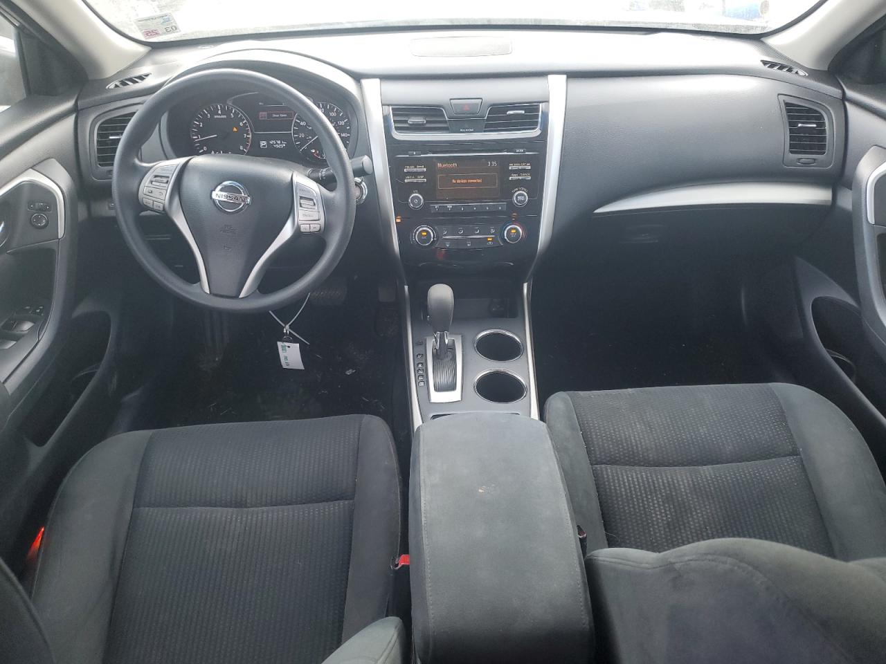 2015 Nissan Altima - Image 8