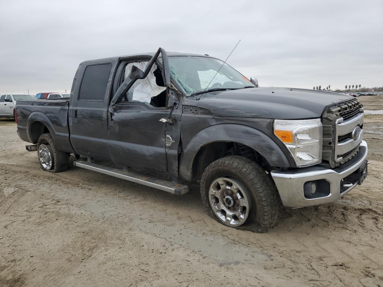 2015 Ford F250 - Image 4