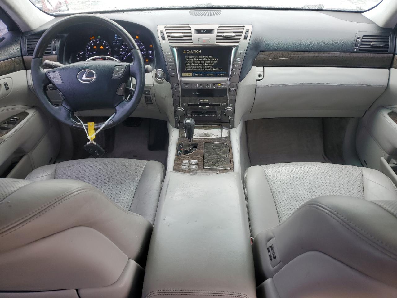 2007 Lexus LS - Image 8
