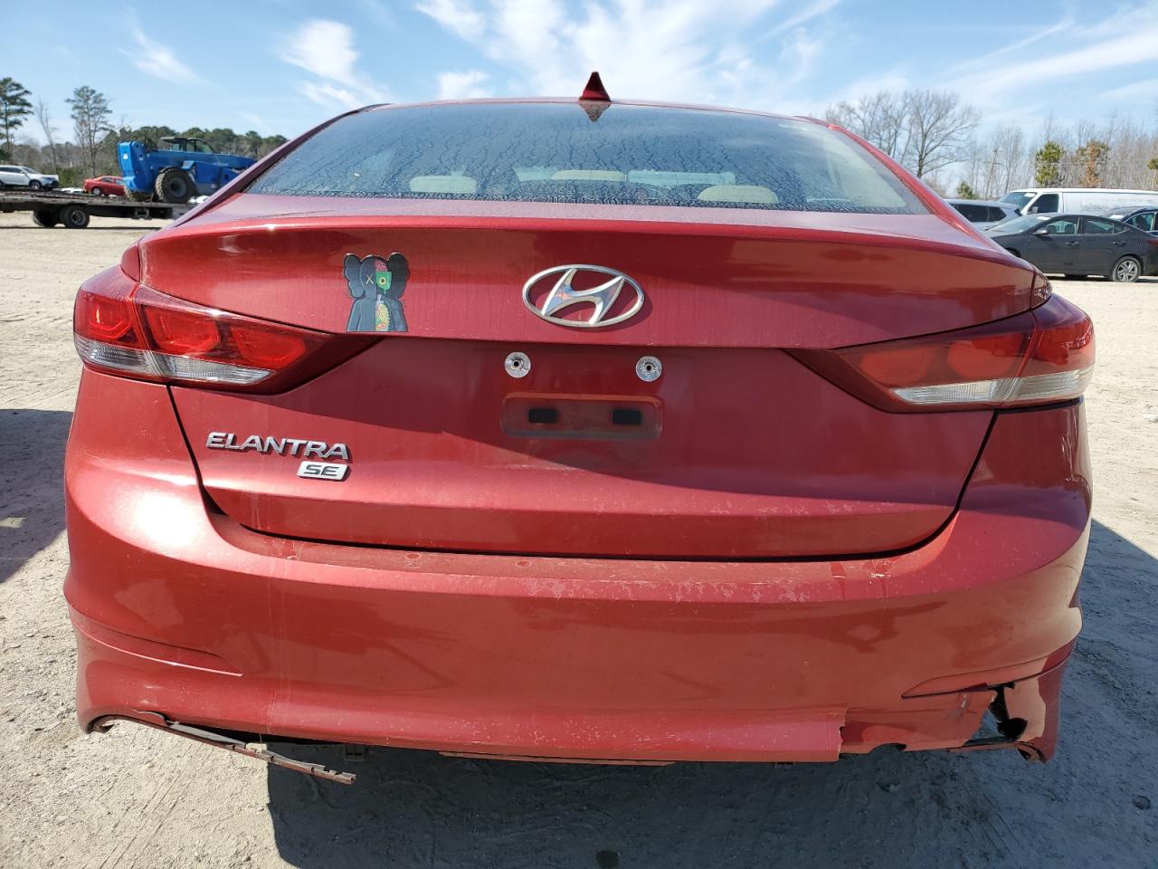 2017 Hyundai Elantra - Image 6