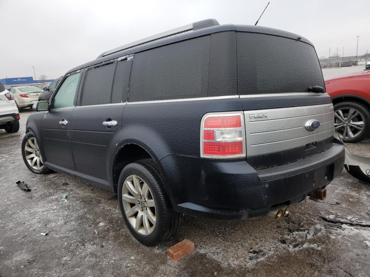 2010 Ford Flex - Image 2