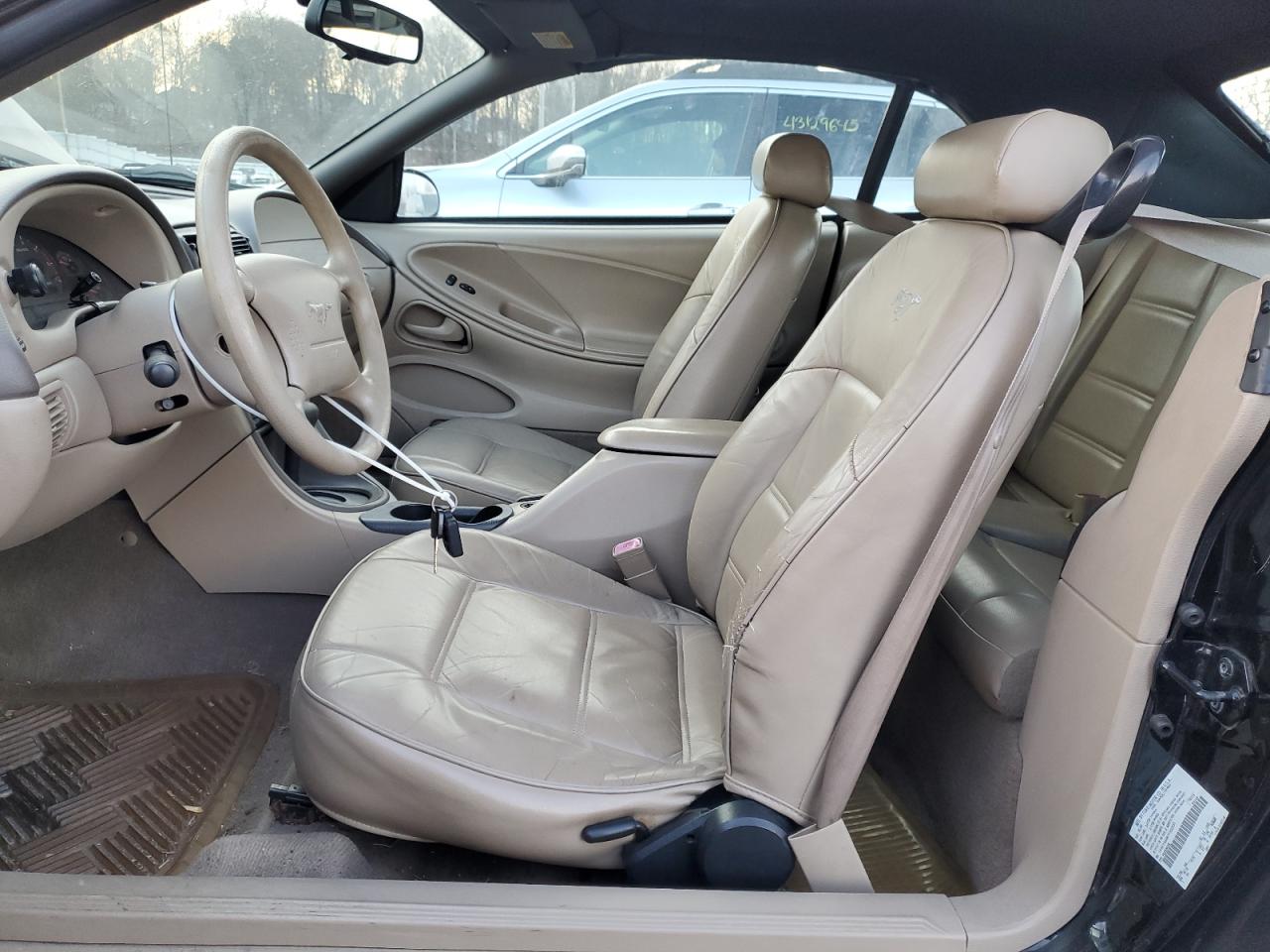 2000 Ford Mustang - Image 7