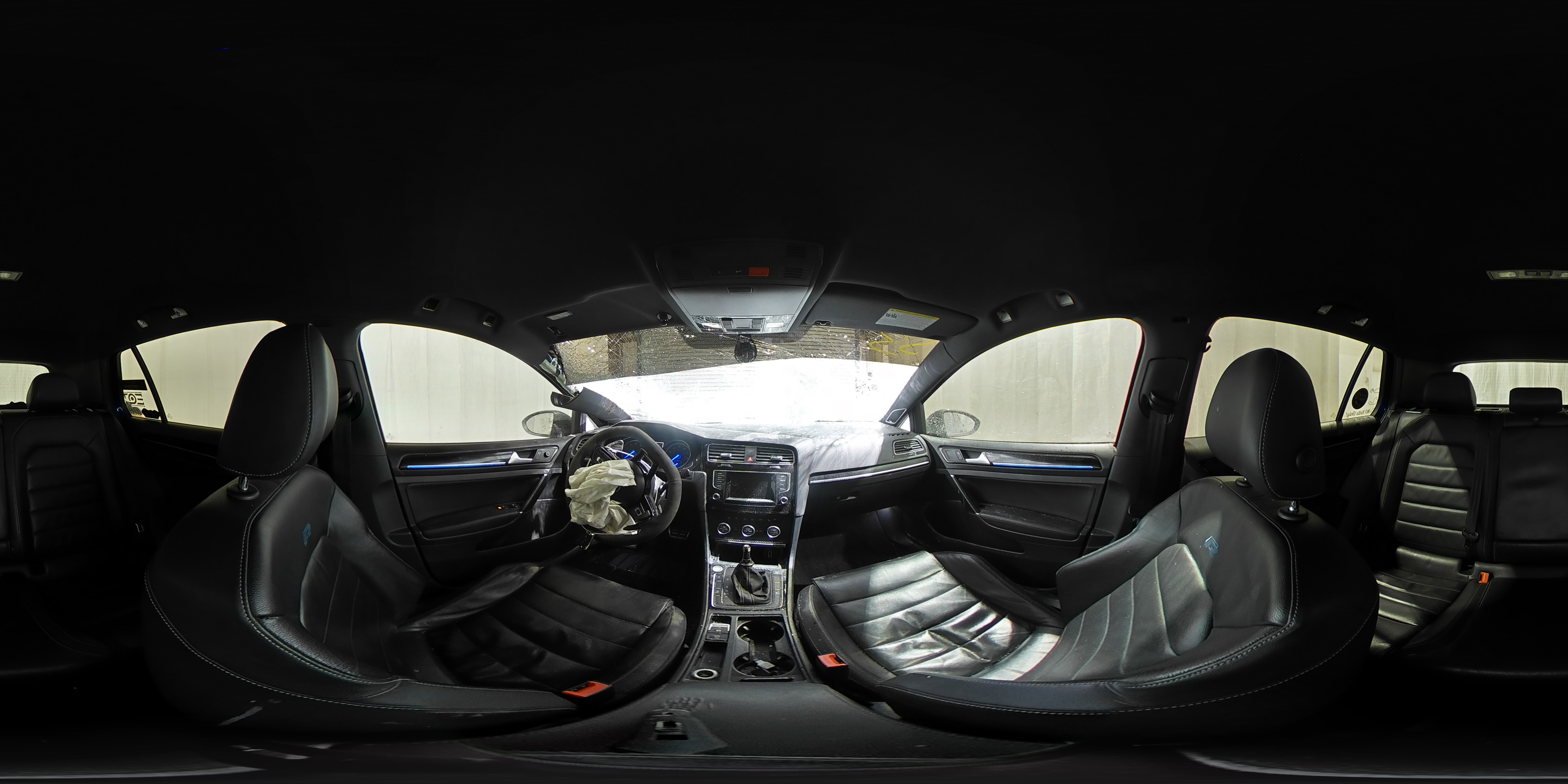 2015 Volkswagen Golf - Image 15