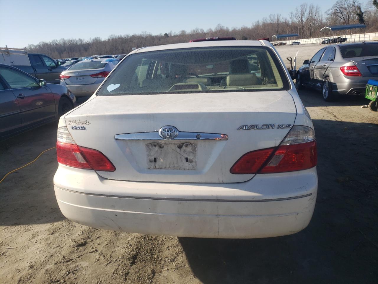 2003 Toyota Avalon - Image 6