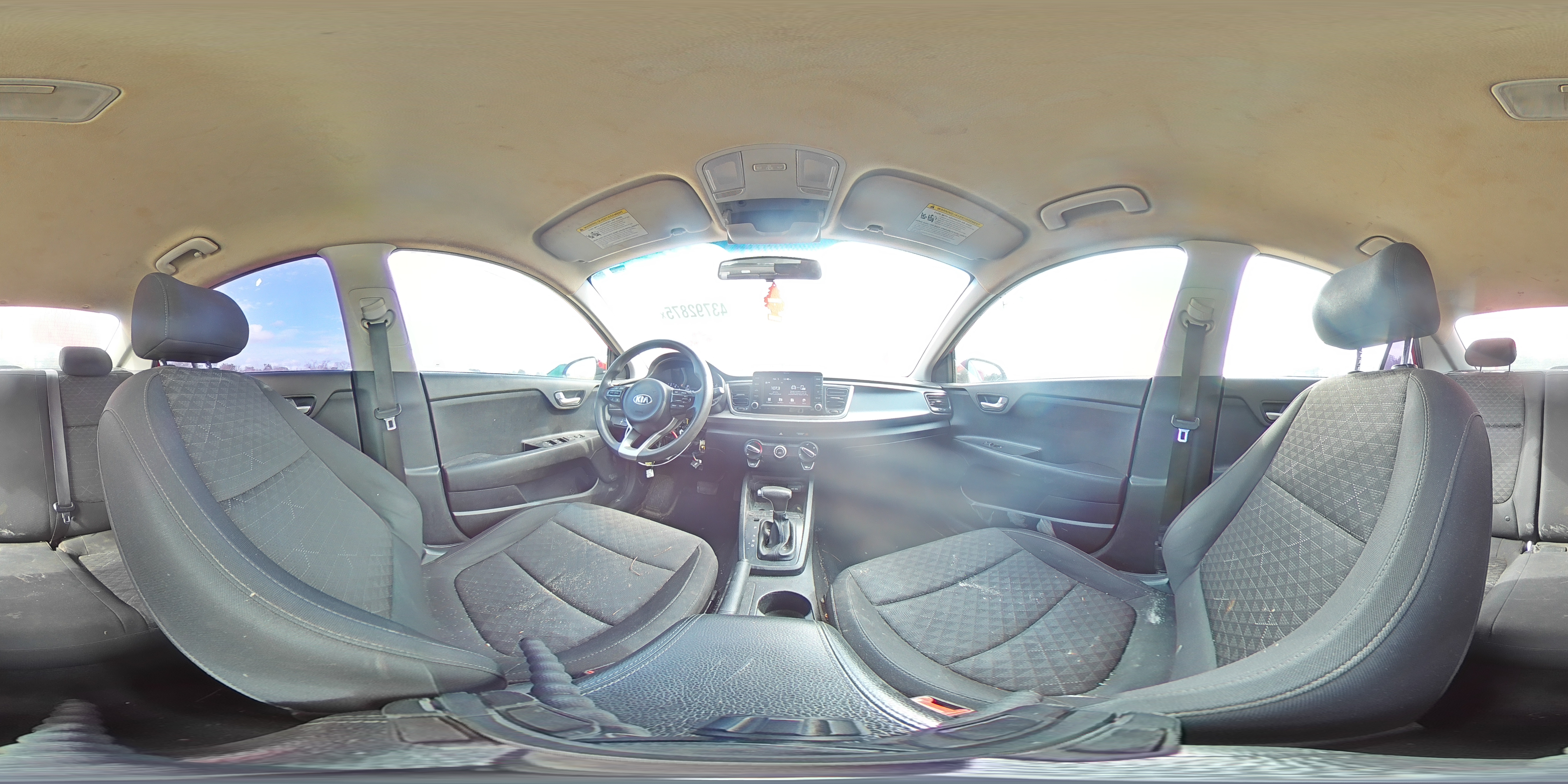 2019 Kia Rio - Image 12