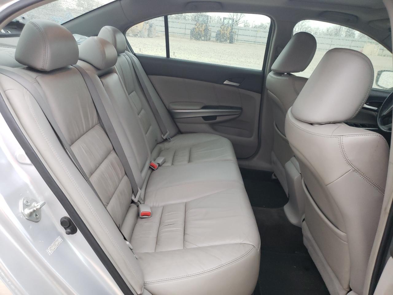 2008 Honda Accord - Image 10