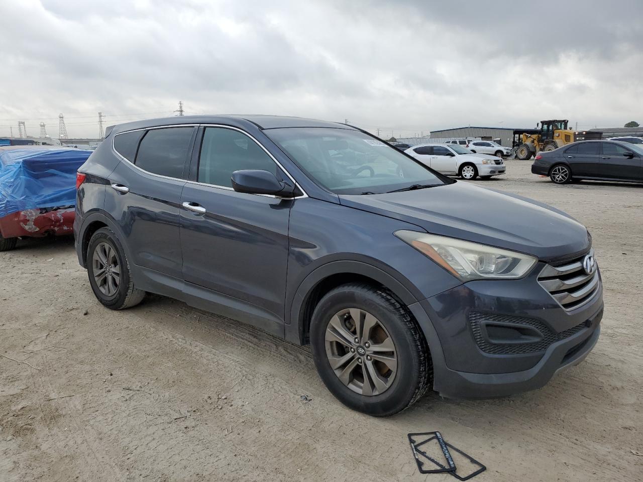 2015 Hyundai Santa Fe - Image 4