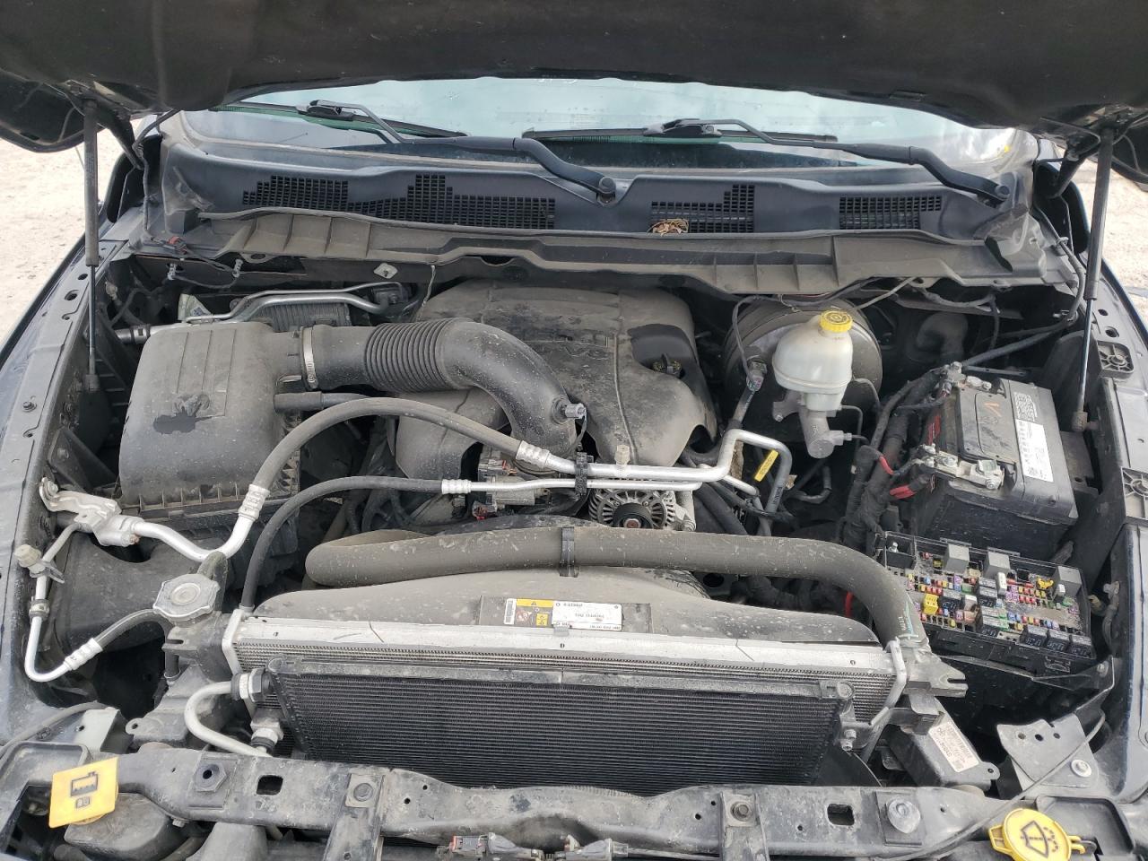 2016 RAM 1500 - Image 11