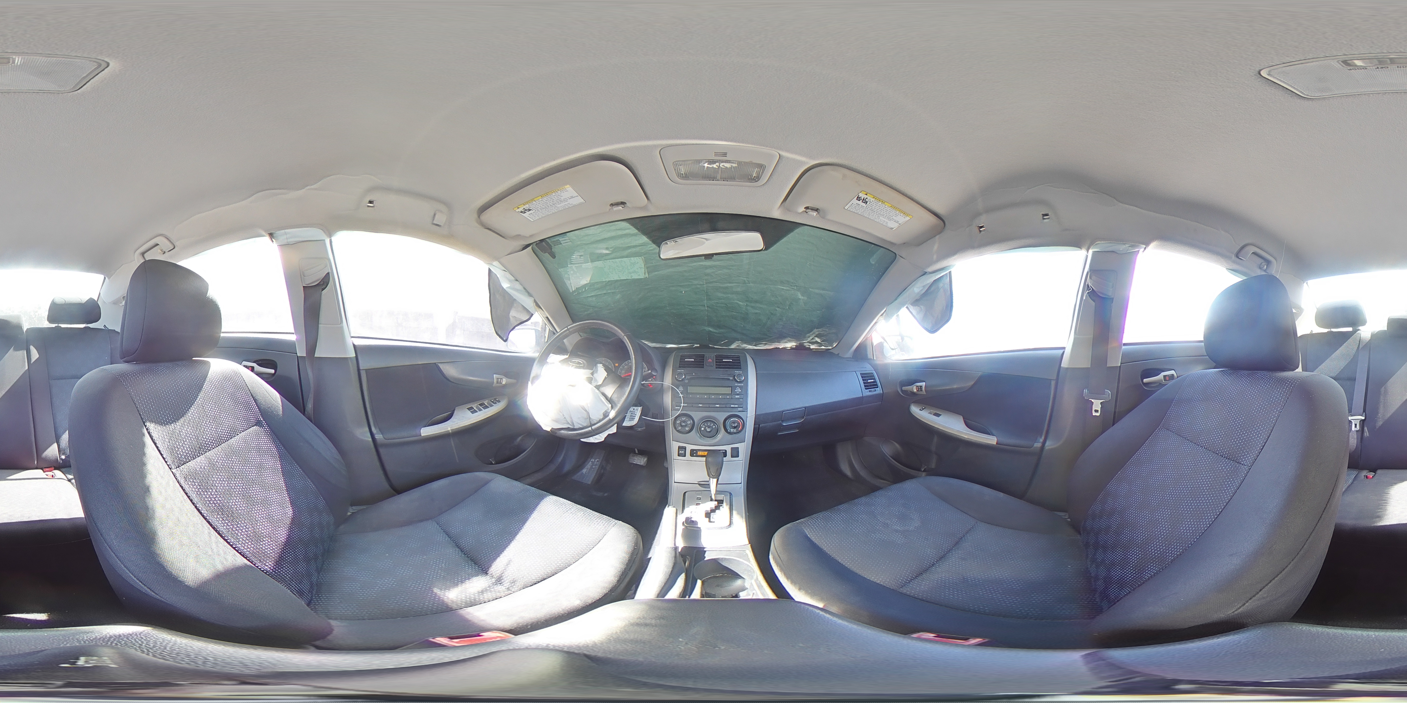 2010 Toyota Corolla - Image 12