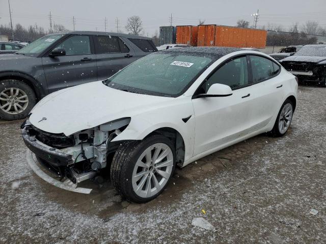  TESLA MODEL 3 2021 Белый
