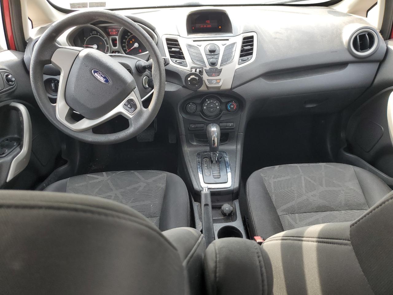 2012 Ford Fiesta - Image 8