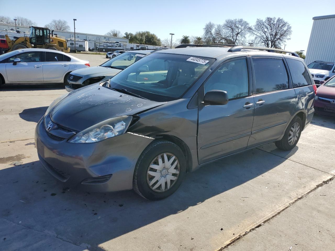 2008 Toyota Sienna - Image 1