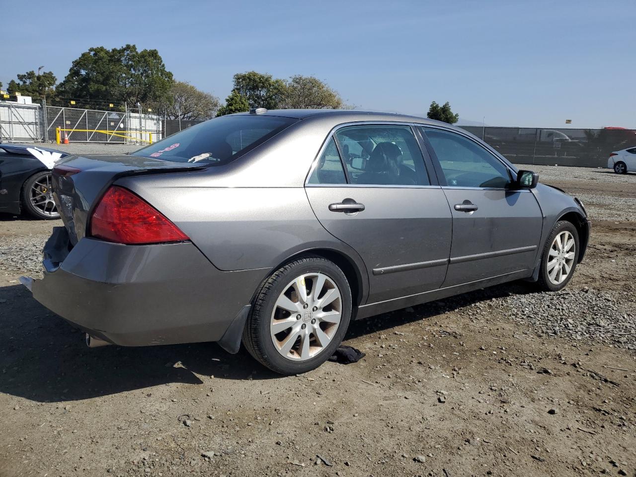 2006 Honda Accord - Image 3