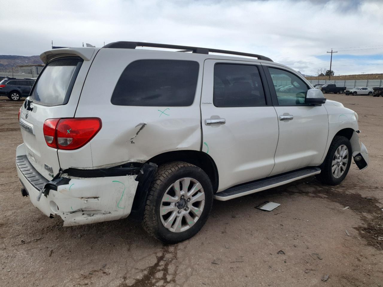 2014 Toyota Sequoia - Image 3
