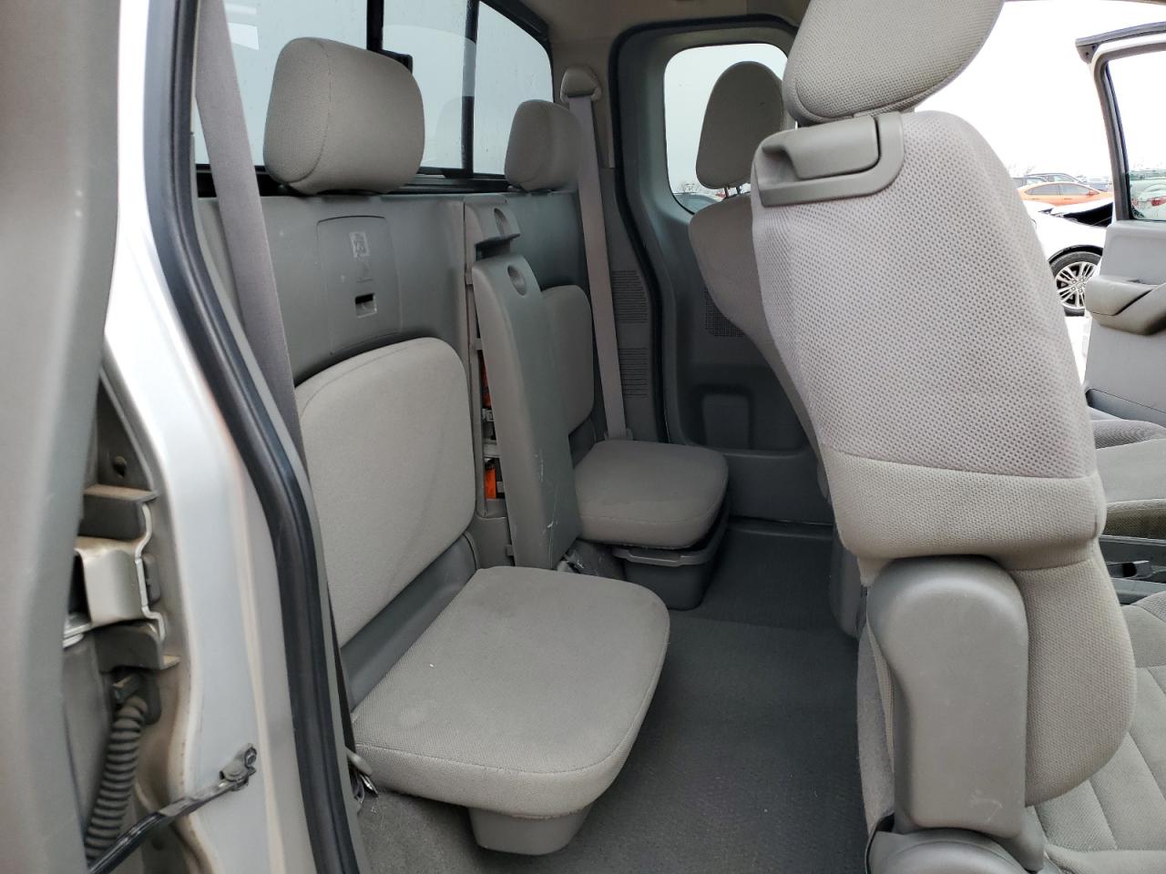 2008 Nissan Navara (Frontier) - Image 10