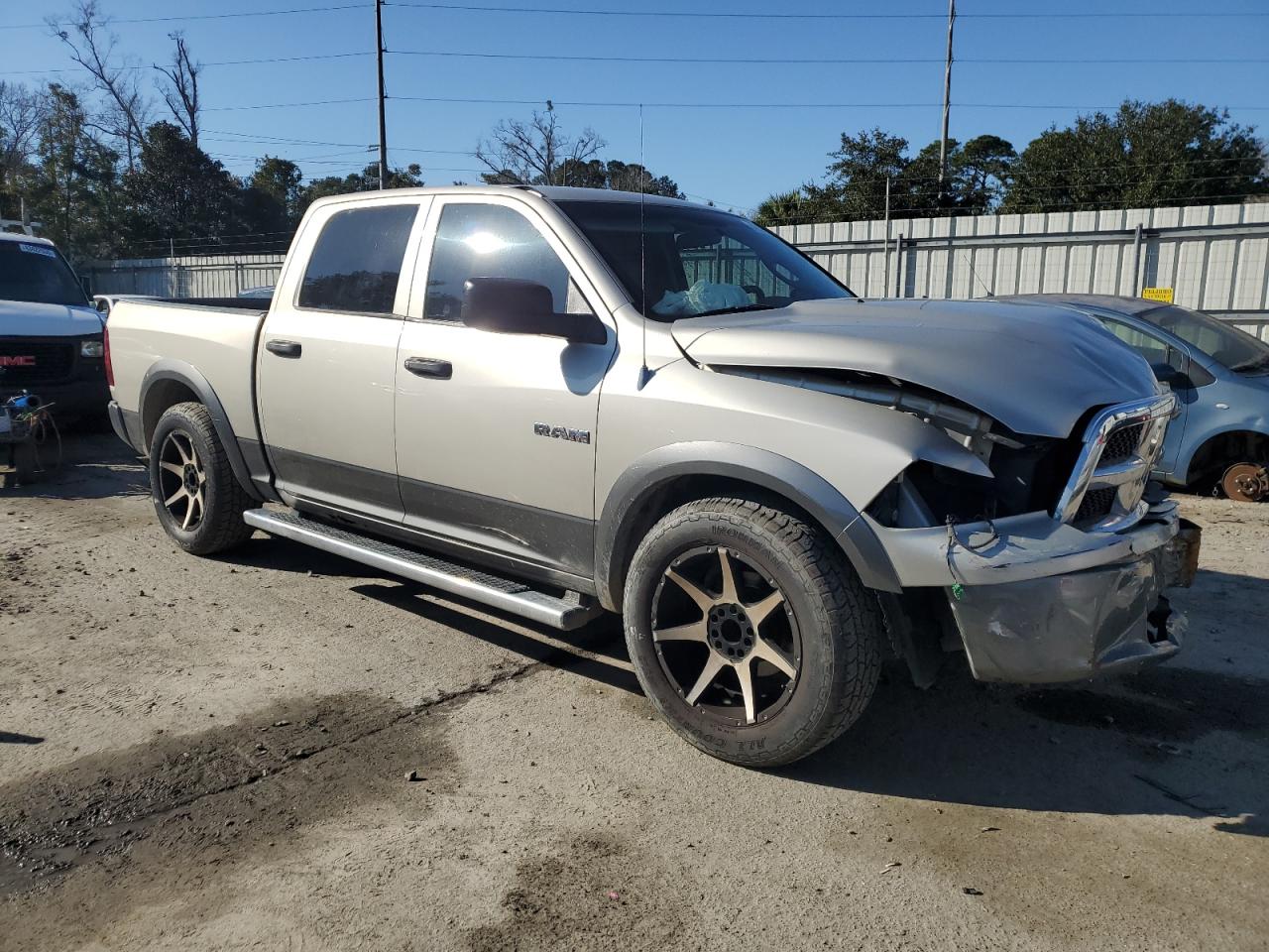 2009 Dodge RAM - Image 4