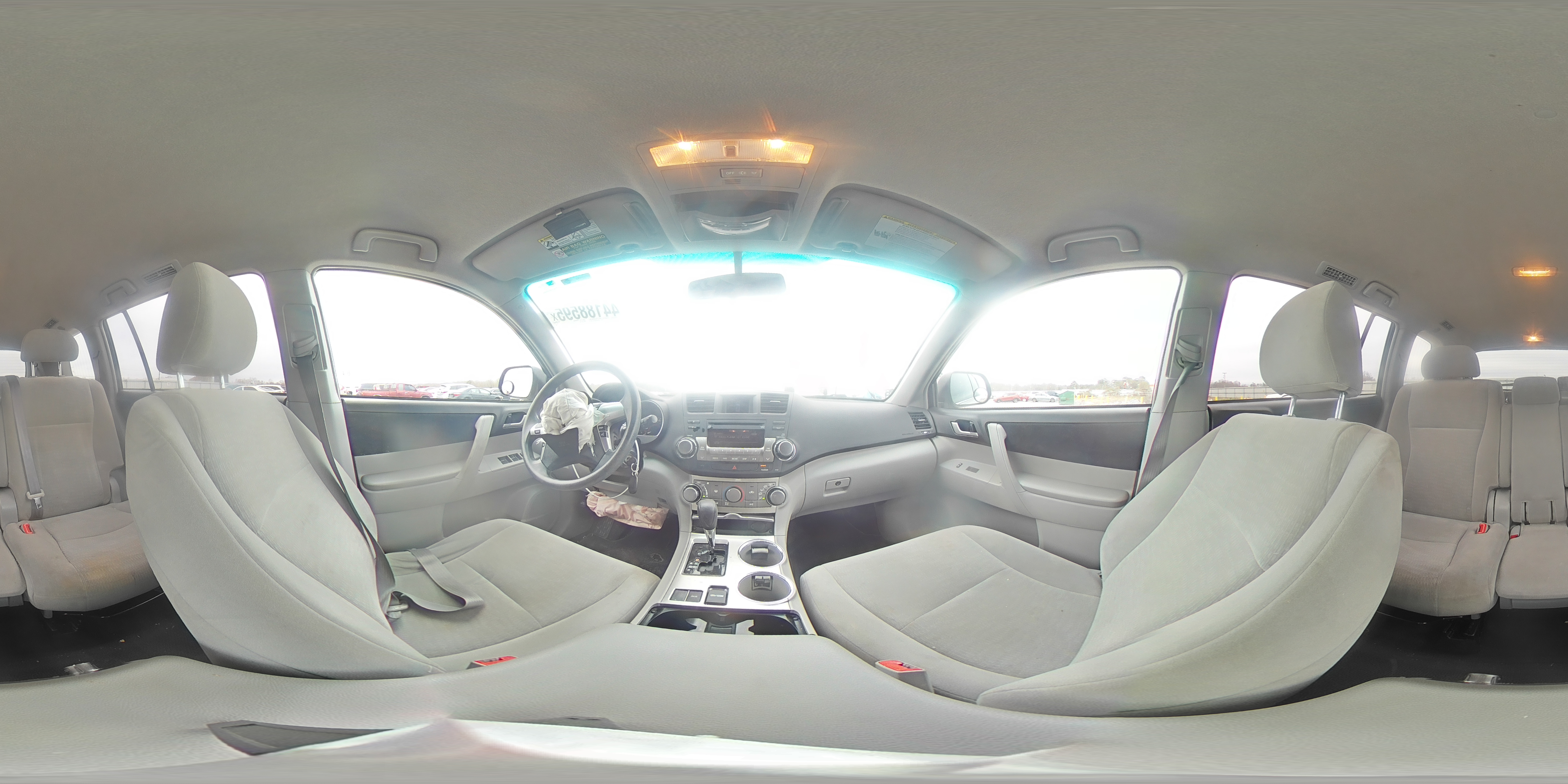 2012 Toyota Highlander - Image 14